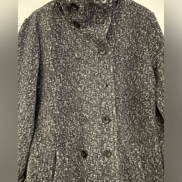 Ike Behar Women’s Large Double Breasted Plush Belted Jacket Coat - Picture 3 of 15